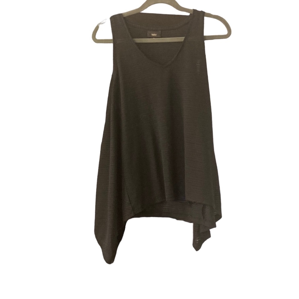 Mossimo women’s black flowy asymmetrical tank top